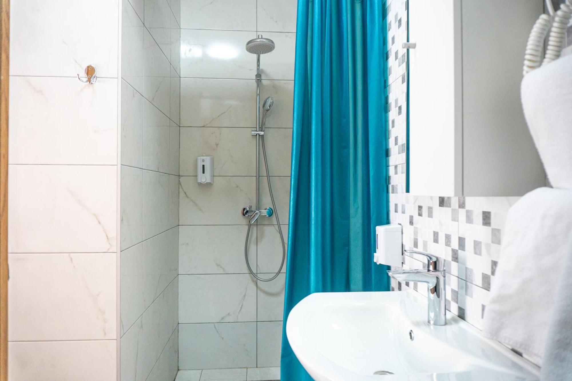 Hotel Europa Загреб Экстерьер фото