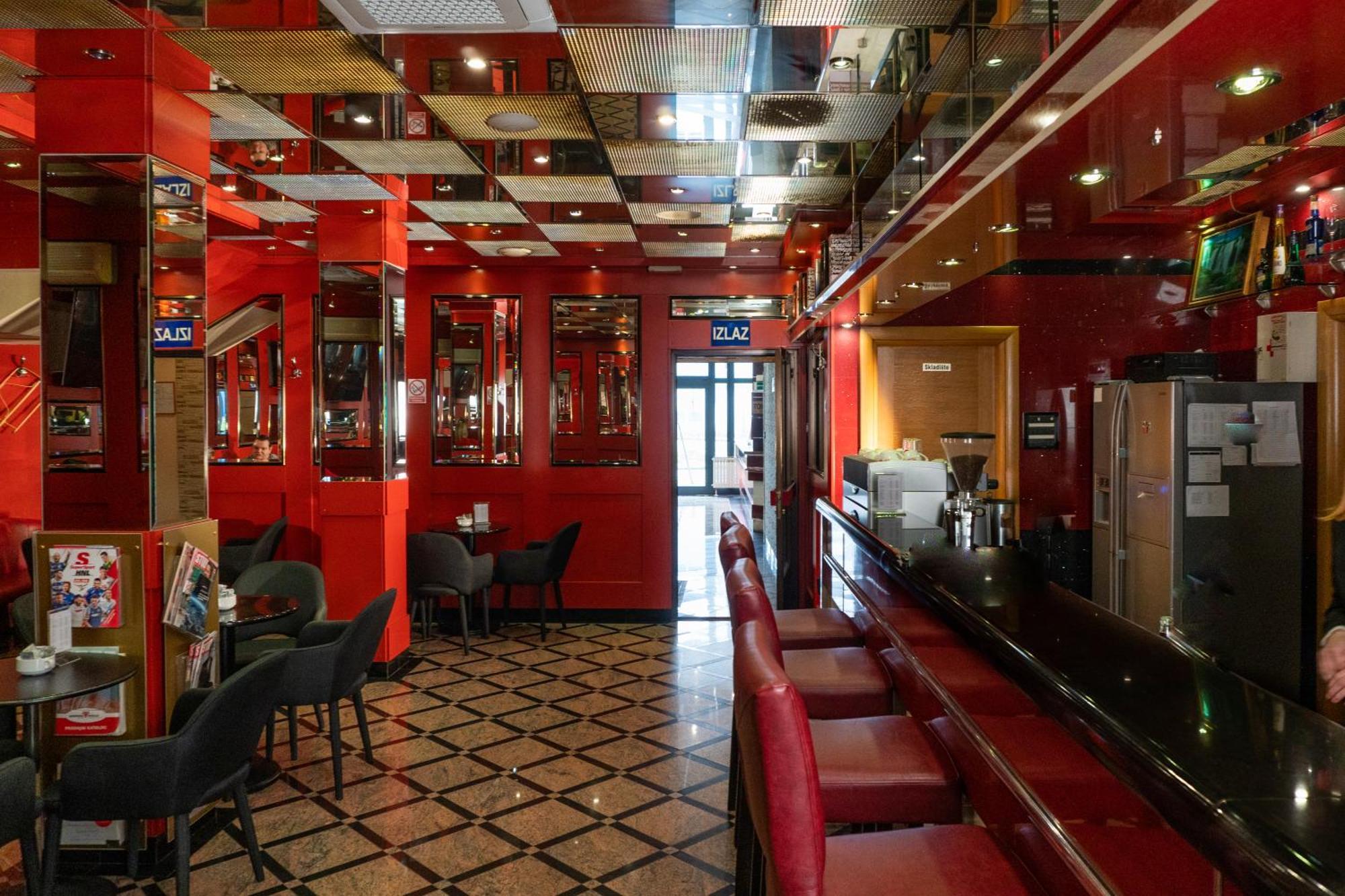 Hotel Europa Загреб Экстерьер фото